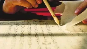 中医前辈竺友泉应对脱发与斑秃的妙方，凉血化瘀养新血