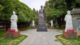 中医药学：千年智慧结晶，从经典古籍看中医完整体系的构建与传承