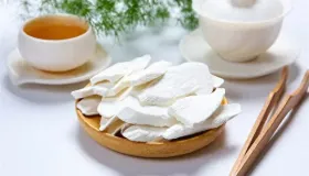 山药：药食两用的养生珍品，专为老年人定制的健康食谱与禁忌