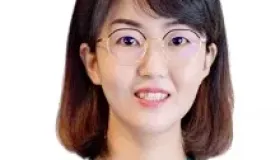 中国中医科学院西苑医院肺病科护士陈盈盈：有一分光发一分热