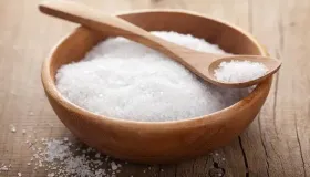 食用盐发苦还能吃吗