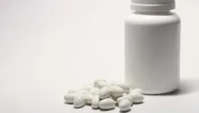 维生素开瓶后能放多久 维生素过期了怎么利用