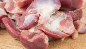 鸡肉放冰箱五天能吃吗