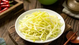 韭黄和蒜黄的区别