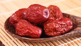 每天吃10颗红枣多吗