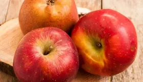 苹果手机如何清理充电口