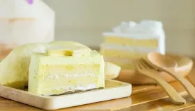 过夜蛋糕放冰箱能吃吗