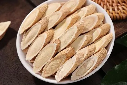 中药使用全攻略：常见药材的功效、禁忌与注意事项插图1