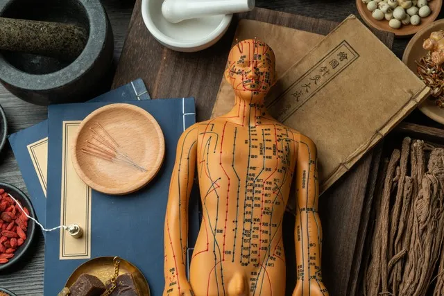 必知！9 个常用穴位养生指南，经络气血调和就靠它插图3