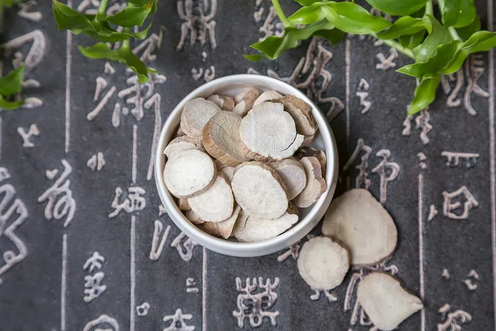 肝郁脾虚竟是脱发根源？三疗程妙方助你重焕浓密秀发插图2