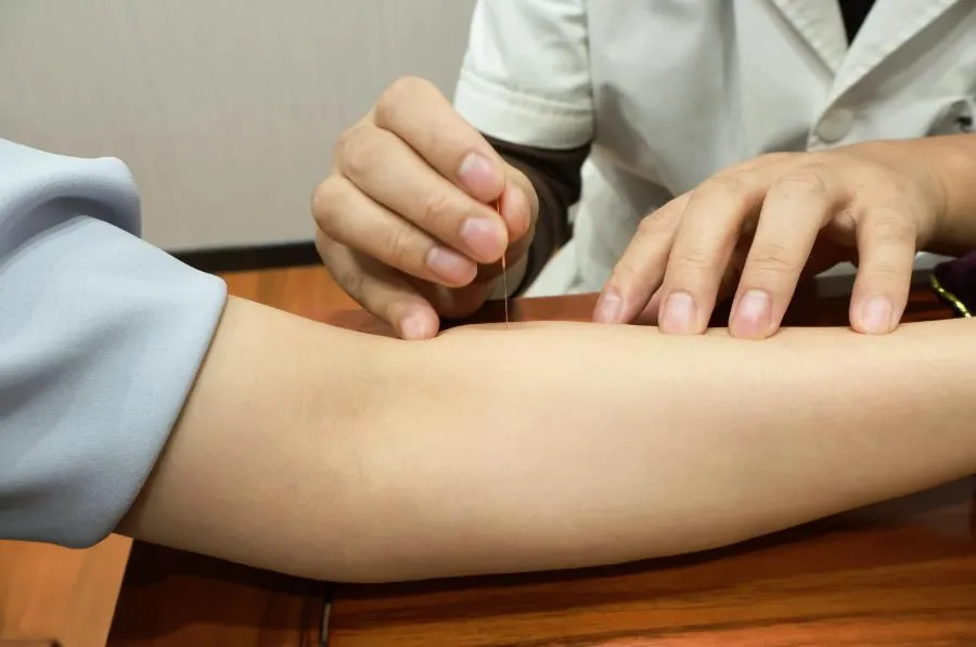 探秘穴位按摩：开启日常保健的神奇之门插图7