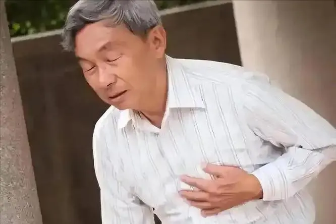 冬季冠心病防护：避开这些高危行为，守护心血管健康插图