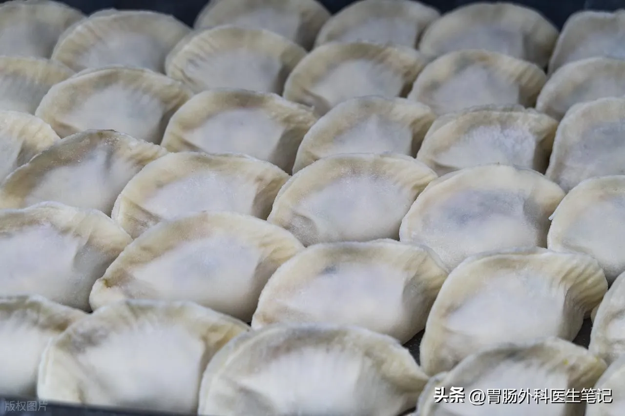 结直肠癌术后春节康复指南：团圆时刻，这 3 个 “坑” 千万别踩！插图1