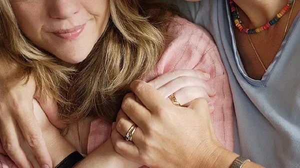 菠萝的功效和营养价值 菠萝可以放冰箱保鲜或冷冻吗插图1