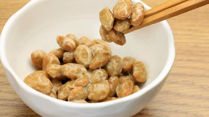 黑豆有哪些营养价值？ 这3种人最好不要吃黑豆插图2