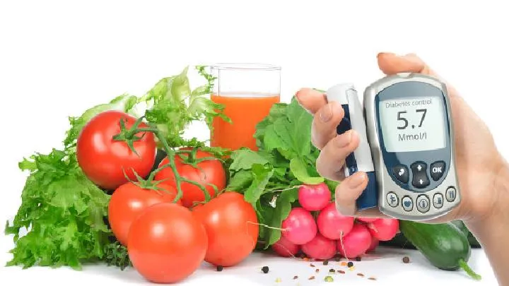 西红柿能和鸡蛋一起吃吗插图