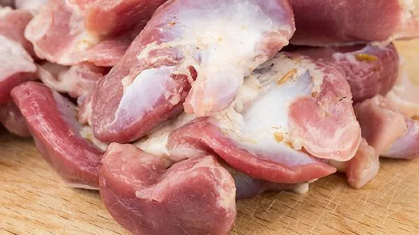 鸡肉炖板栗怎么炖好吃插图2