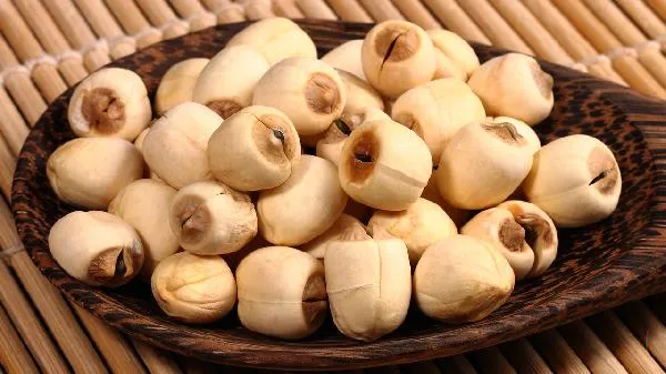 莲子生和熟吃哪个更好插图2