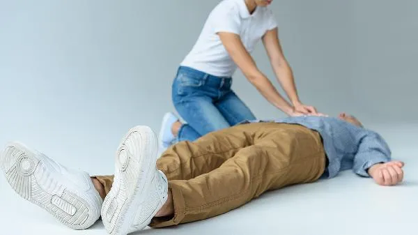 食物中毒急救处理怎么做 食物中毒4个急救措施要知道插图1