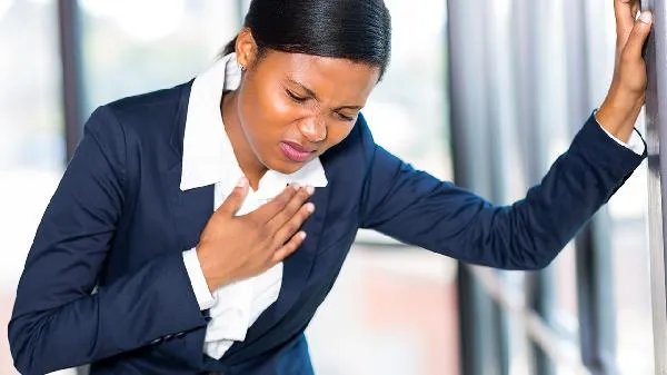 乳腺里像葡萄串一样是什么插图1