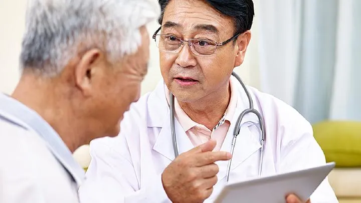 老人吃完饭就大便是怎么回事插图1