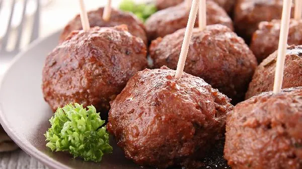 鲜榨菜木耳肉丝简单又好吃的做法插图