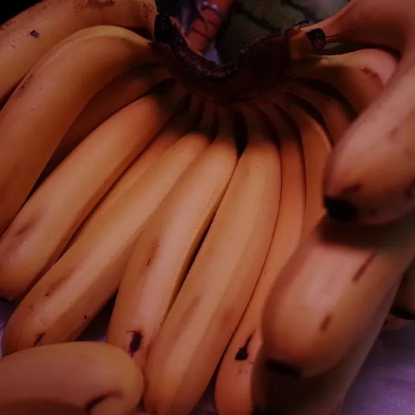 香蕉切开后怎么防止变黑插图2