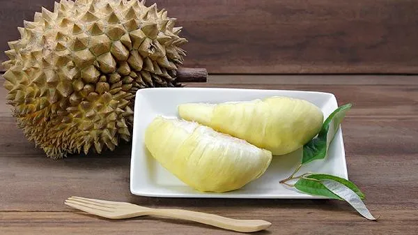 榴莲放冰箱冷冻一年还能吃吗 冷冻的榴莲和新鲜的有什么区别插图