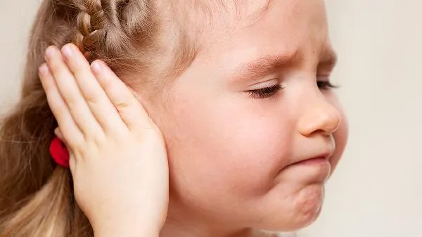 耳针贴可以洗澡碰水吗插图