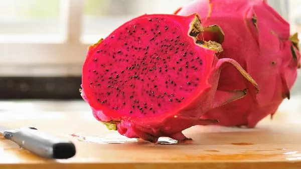 火龙果皮煮水和面可以吗插图1