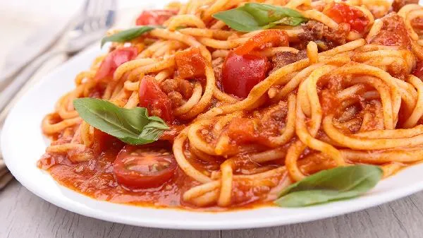 面条半生不熟能吃吗插图1