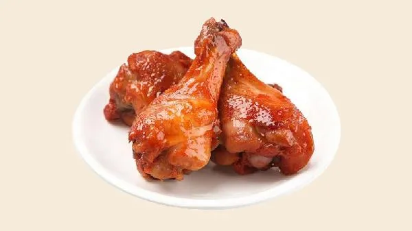 鸡腿带血水能吃吗插图1