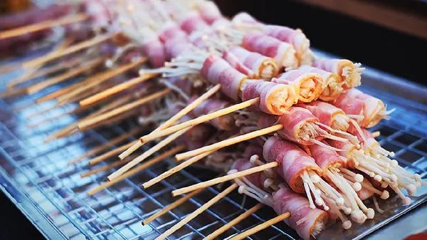 虾子吃什么食物好插图1