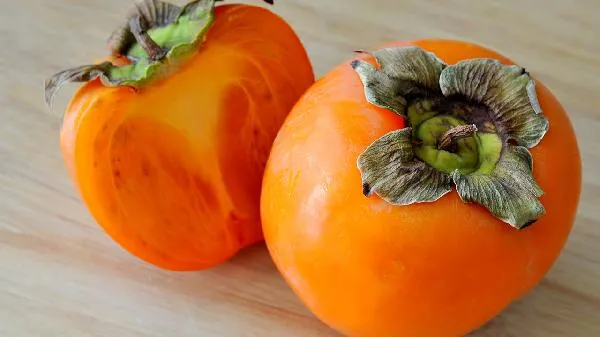 脆柿子怎么吃 脆柿子是直接吃吗插图