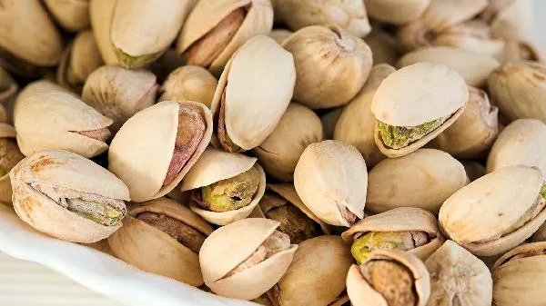 开心果可以生吃吗 开心果生吃好还是熟吃好插图